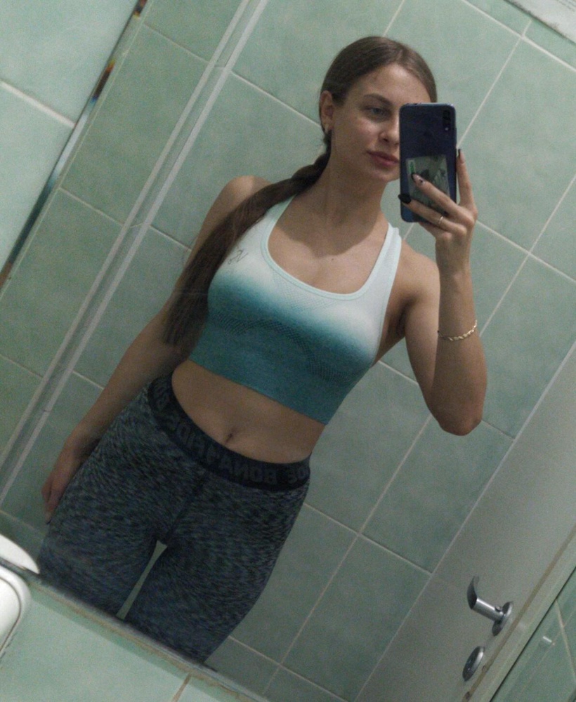 Великолепный топ 👏 очень довольна)