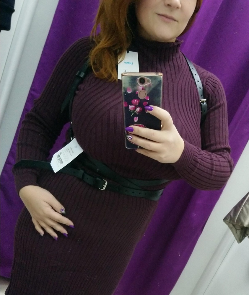 Очень долго ждала когда будут скидки, смотрится круто, качество хорошее