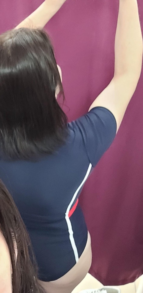 Классный купальник, единственное крой плеча больше понравился у другого, поэтому отказ