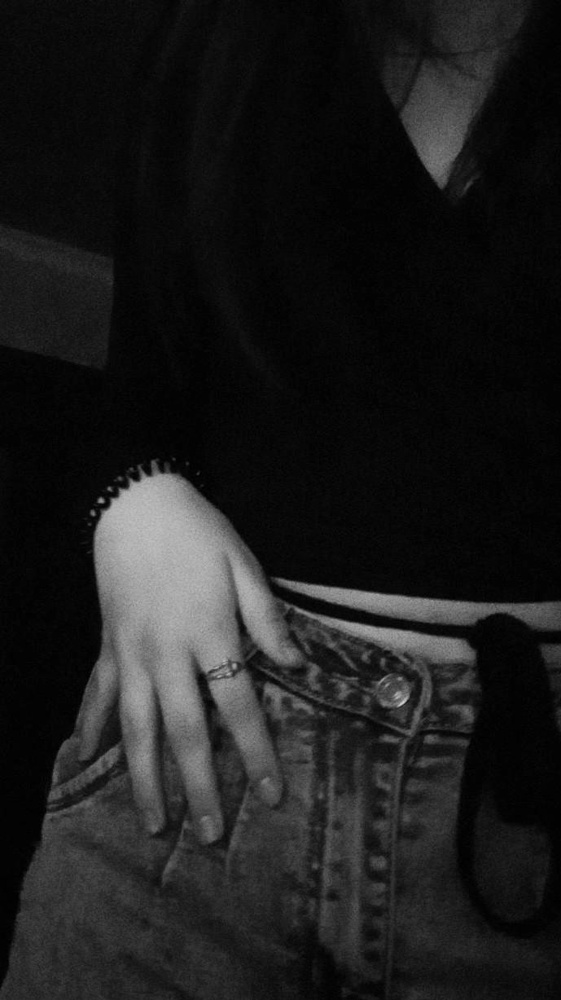 очень приятная ткань, и сама кофточка афигенная!!!