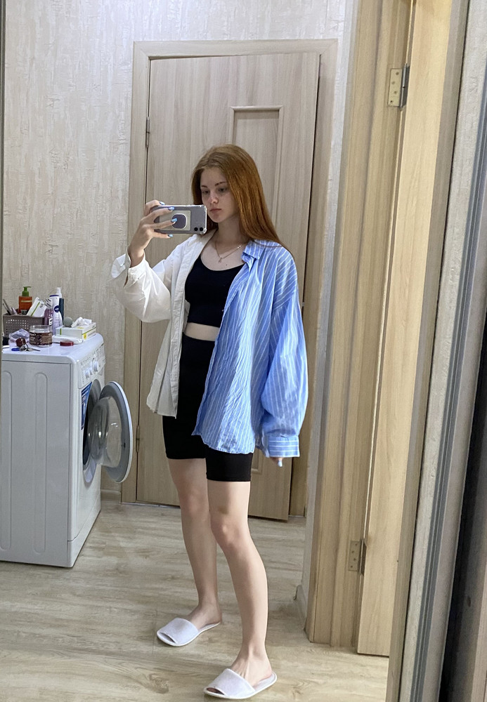 Классный, удобный и качественный топ. Пуш ап мягкий и небольшой, давно хотела такой топ, очень понравился 👍🏿