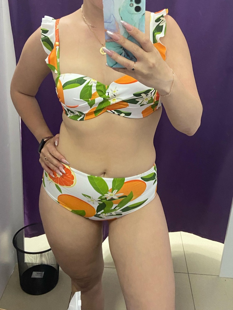 Брала размер 40(42-44), плавки отлично, а верх чашка мала, расцветка яркая.