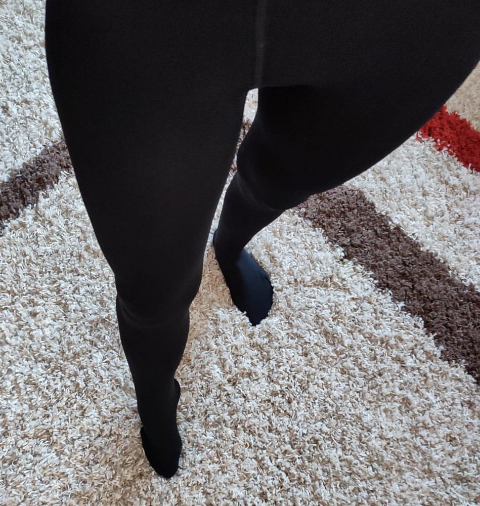 Шикарные колготки, мягенькие, приятные на ощупь,  очень понравились, берите, не пожалеете.