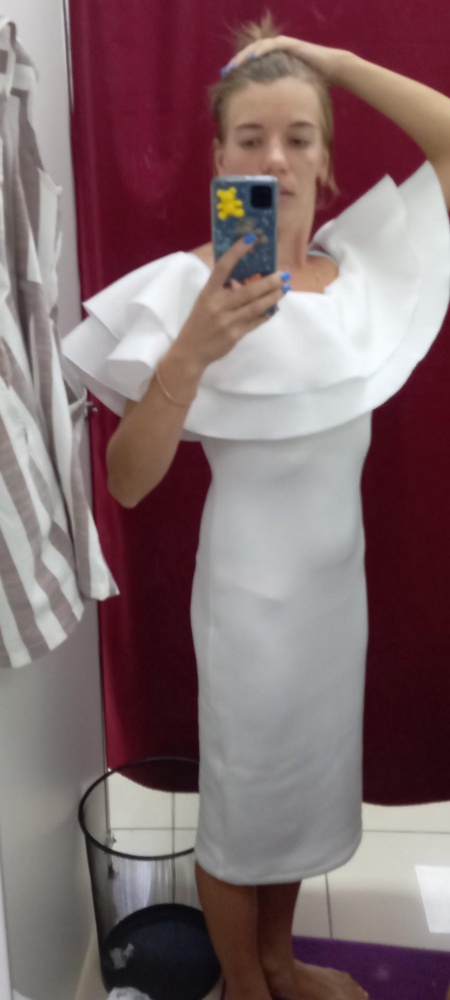 Качество материала плотное!!! Но не в размер идёт