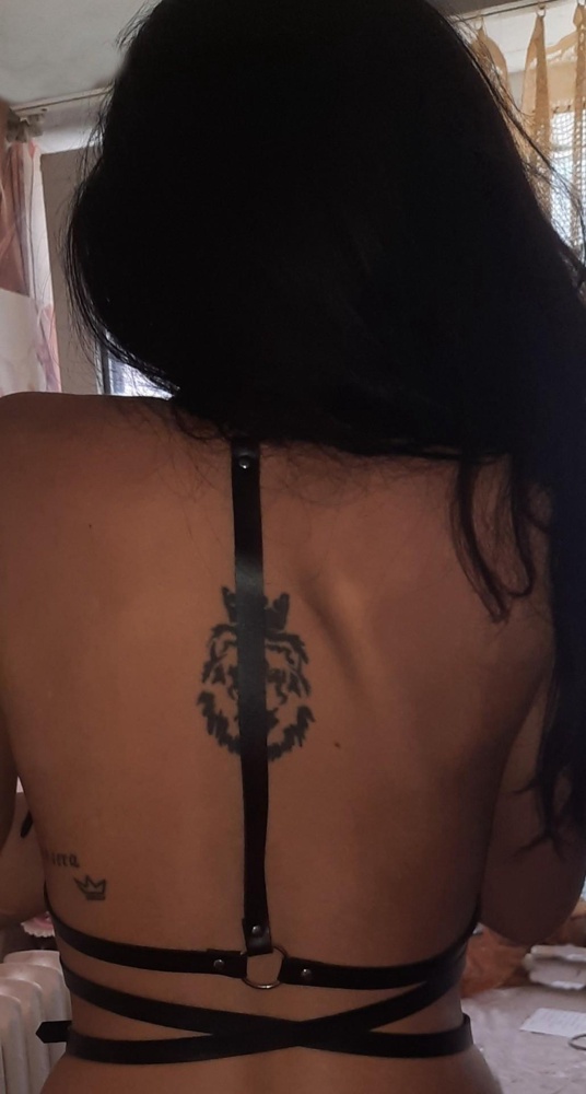 Как сидит на спине 😍