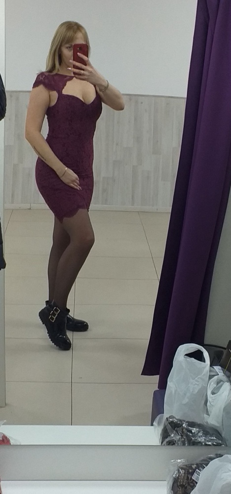 Платье очень красивое и качество понравилось👍