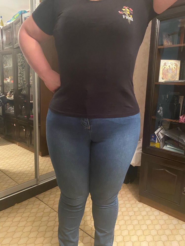 Отличный корсет!Обхват талии-100,в размерной сетке такого даже не предусмотрено…но я рискнула и взяла для мотивации XXXL…Однозначно чудо какое то!! Застегивали ,конечно,всем домом,но результат!Дышать стало сложнее,но лишнего не съешь и можно надеть красивое платье или облегающую кофточку для праздника ! Если не успела похудеть к лету-это спасение !!))))