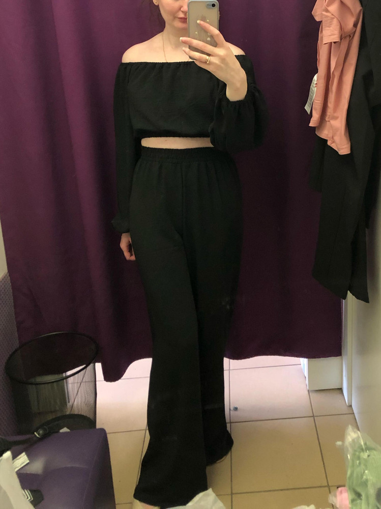 Костюм,просто отличный👍я так долго сомневалась какой оставить,в итоге оставила фиолетовый,а теперь хочу ещё и чёрный😊обязательно закажу его.😉