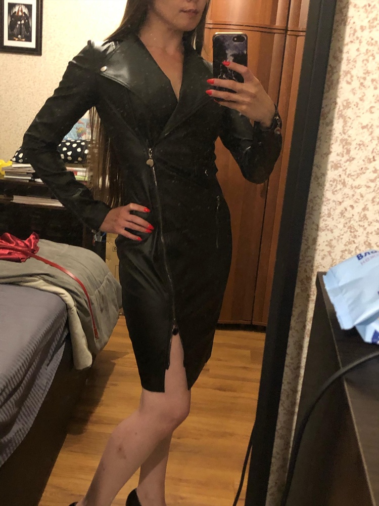 На 82-53-90 размер XS отлично подошёл 