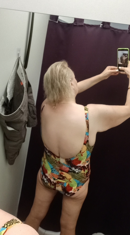 Купальник очень понравился идёт в размер, рекомендую