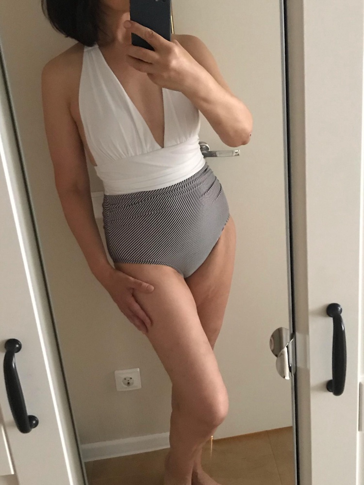  Купальник 🔥. Размер в размер. На маленькую грудь идеально) оригинальный фасон. Не избитый. 