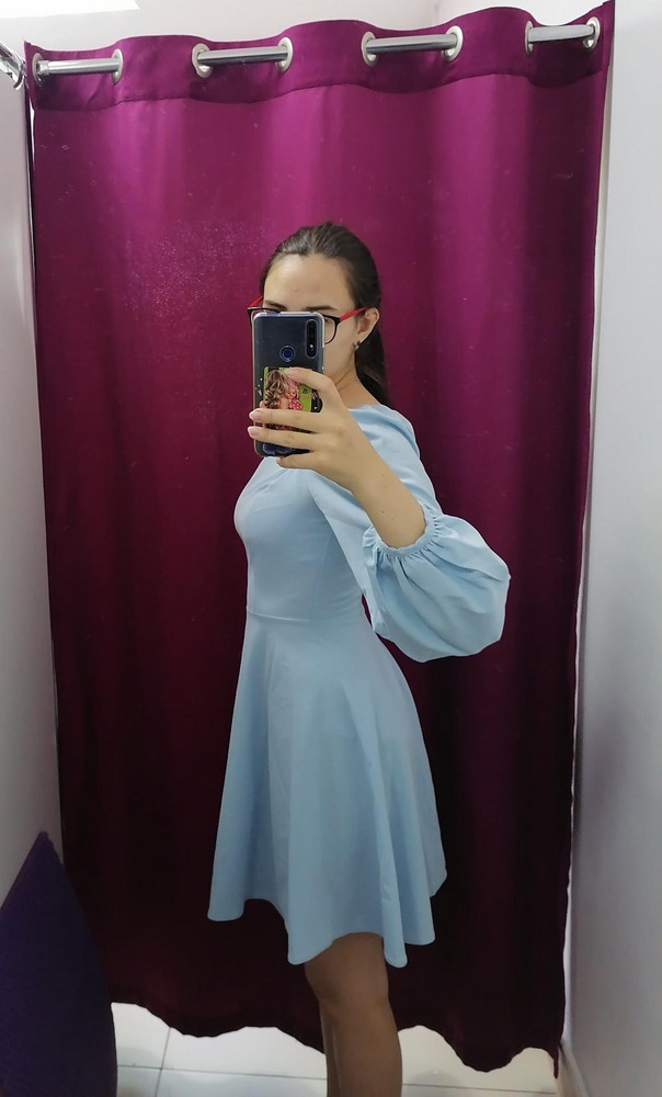 Платье бомба! Смотрится шикарно)