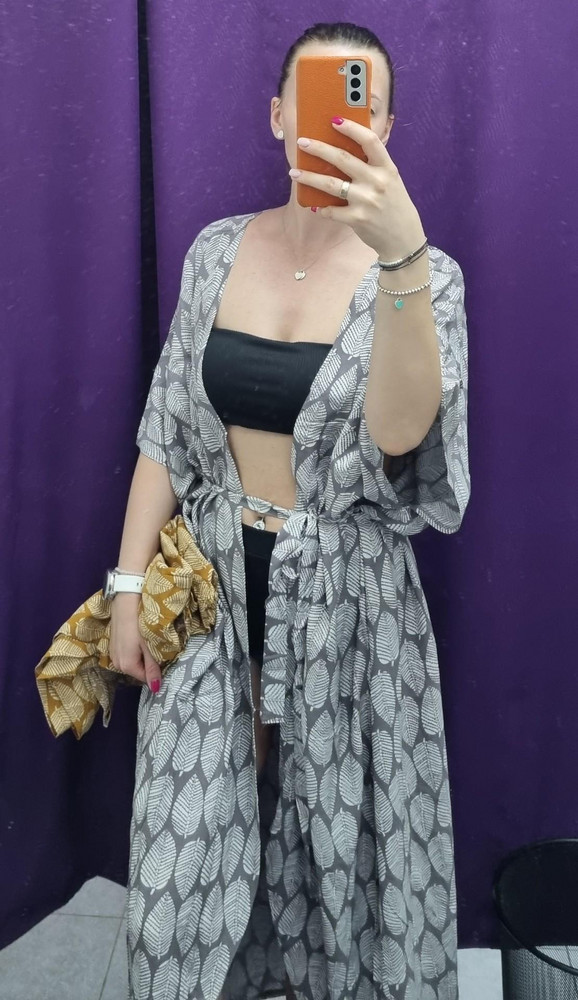 Прекрасная лёгкая туника, брала на море