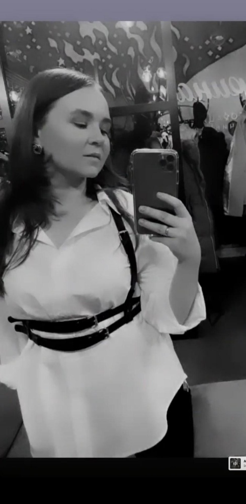 Все отлично. Сполоснула в мыльной воде, чтобы не оставила пятен на белом. Все ок!