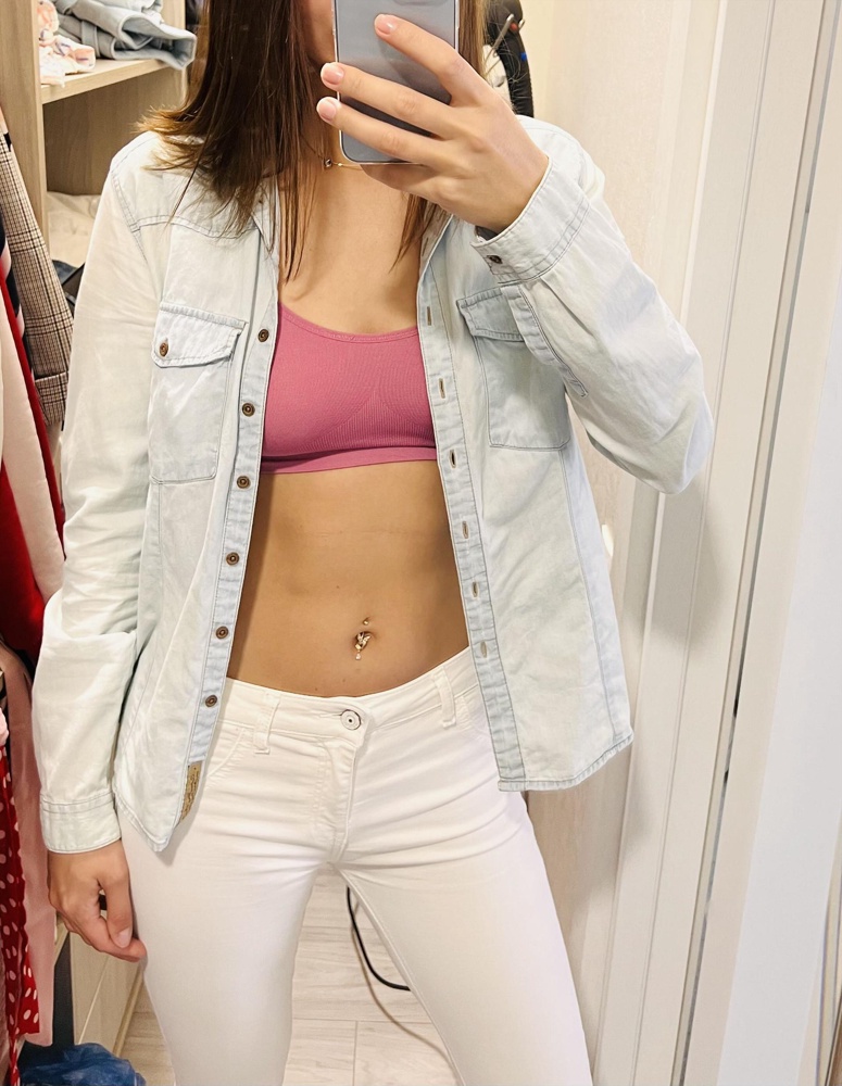 Классный комплект! На теле не чувствуется. Будет скидка, возьму ещё других расцветок. 