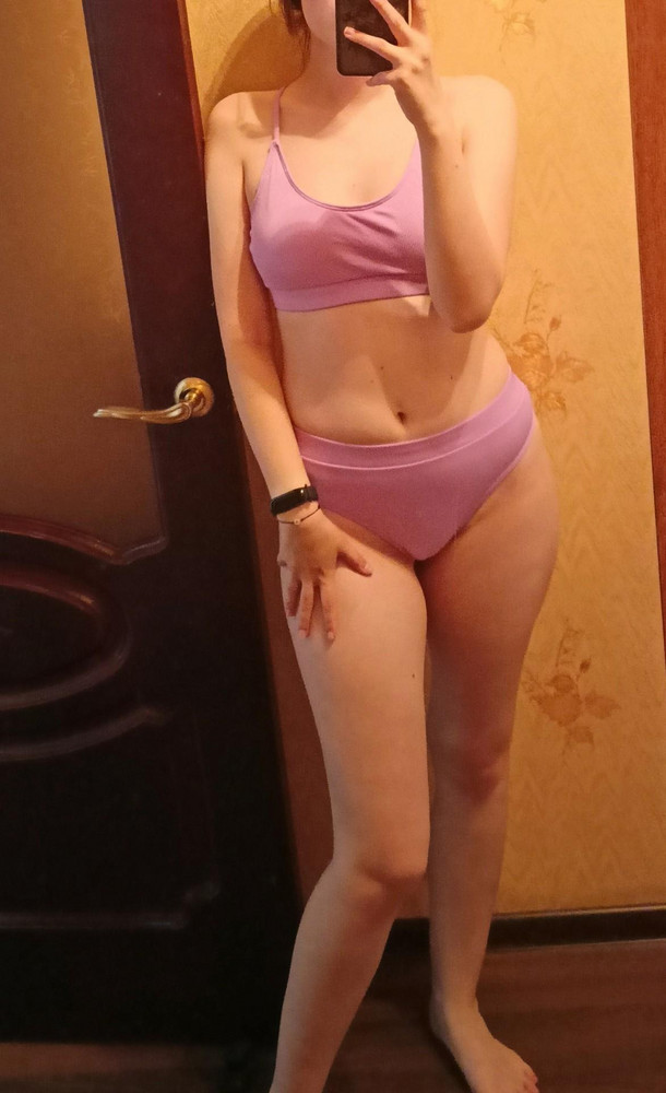 Хороший купальник!!Все сшито аккуратно, нитки не торчат, я довольна!!