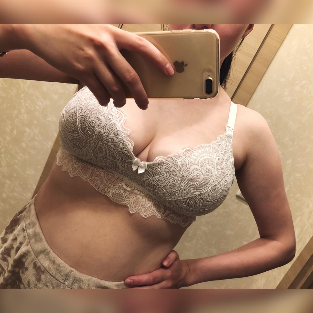 Очень красивый бюстгальтер, в отличие от обычный ФАСТовских (ношу их дома). На ОГ 105 сел идеально!