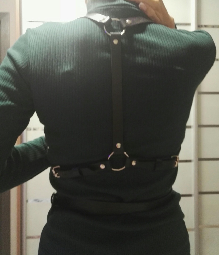 Муж сначала не понял,но как увидел на мне сказал брать без раздумий!!!Огонь!!!