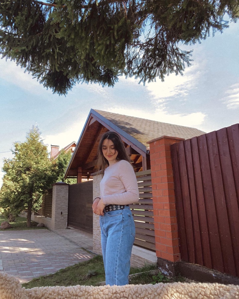 Очень понравилось боди, качество, вид, все на высоте, застежку можно доработать 