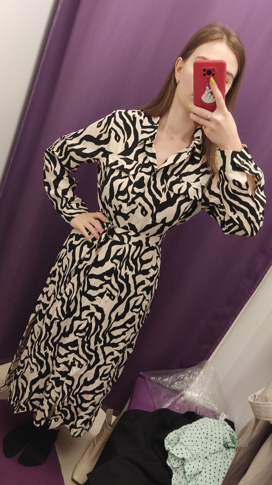 Платье отличное, соответствует картинке