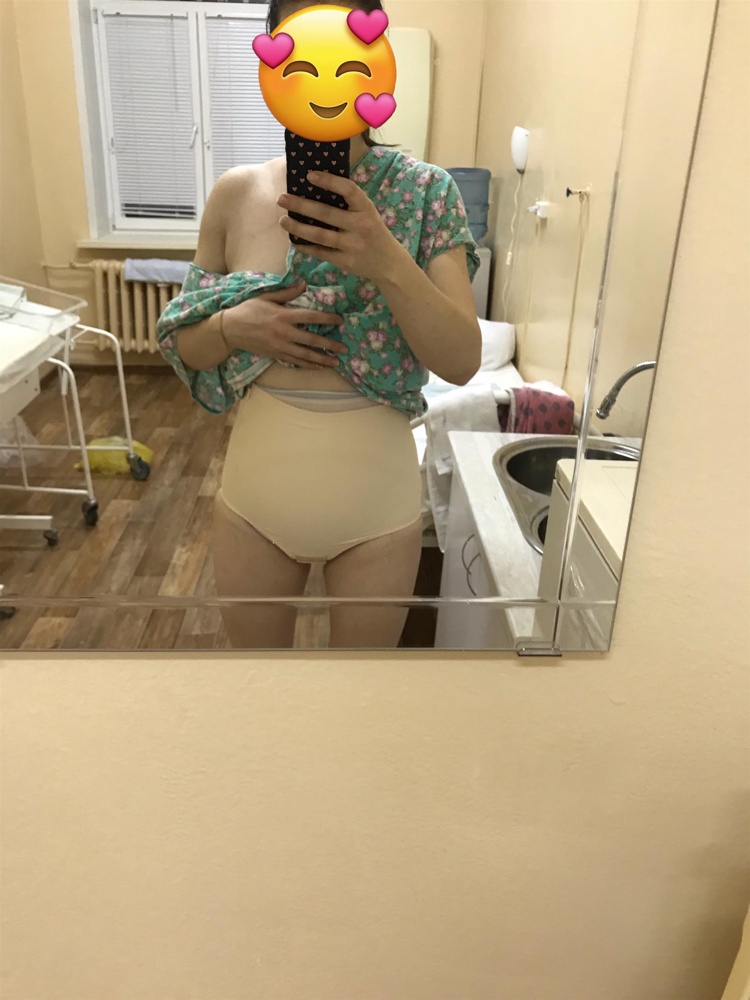 Взяла заранее когда была беременна. ОБ у меня был 103... я взяла Размер 100 и не прогадала . Бандаж очень классный, утягивает супер, выпрямляет тебя и держит как бы в тонусе. Очень удобно в нем и живот действительно уходит. Пишу отзыв спустя месяц каждодневного использования с утра и до вечера . ( на фото 3 день после родов) Однозначно нужная и очень полезная вещь!