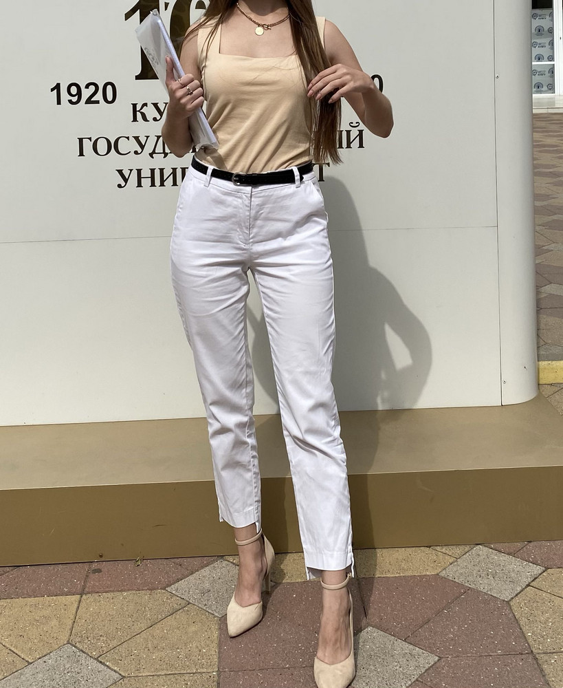 Замечательная майка. Заказывала бежевый цвет. По размеру.