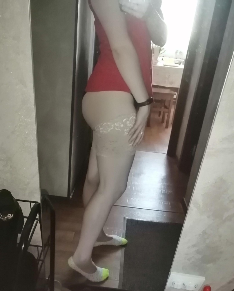 Очень крутые!!! Тоненькие, хорошо держутся, не скатываются и очень красивые. 😍Смотрятся сексуально