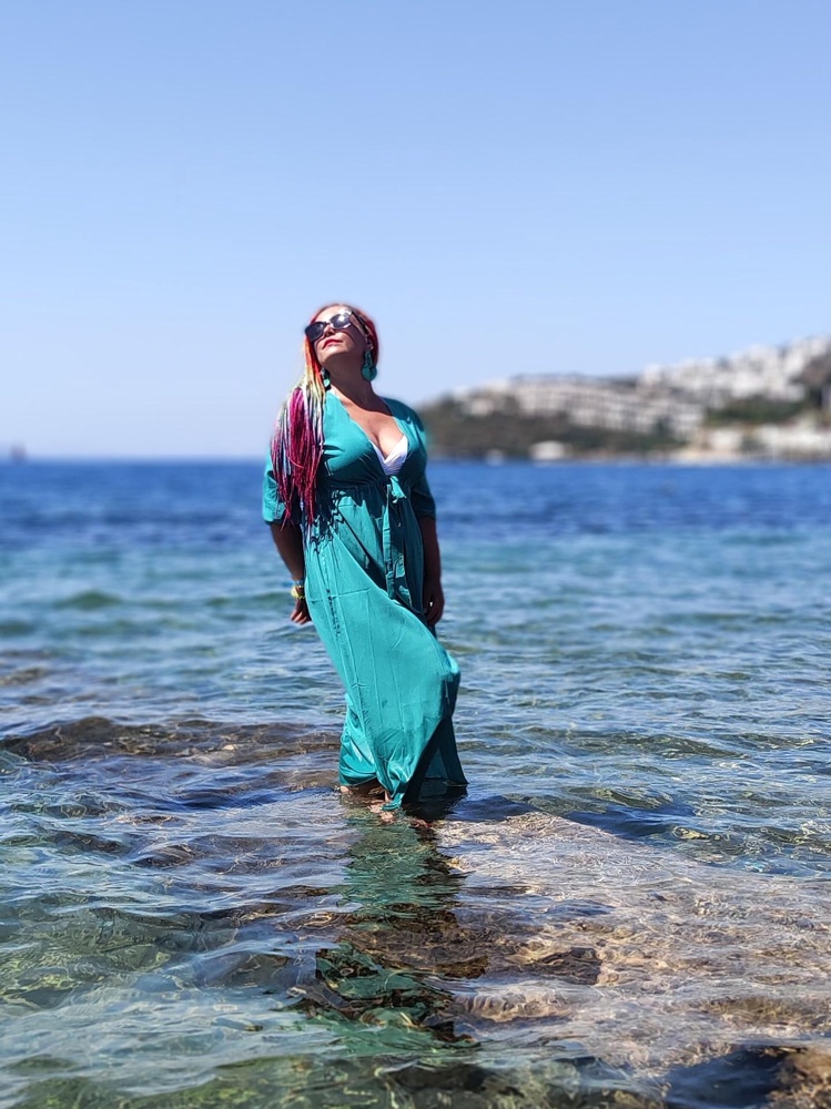 Эффектное пляжное платье, очень довольна покупкой