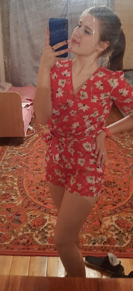 Ожидала ,что ткань будет более плотной, но для лета эта ткань очень даже подходит.