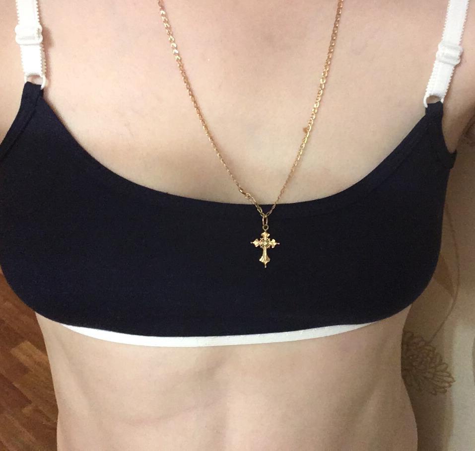 Отличный сидит хорошо то что мне надо как влитой прям....(самое то для небольшой груди)