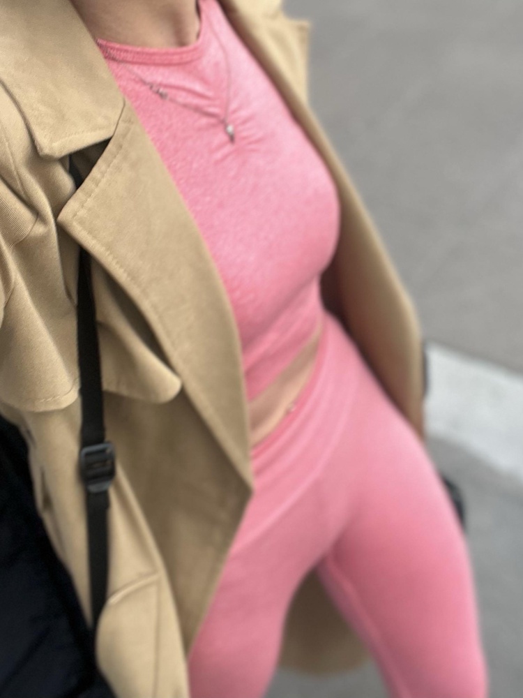 Костюм очень классный ) но что бы одеть его,надо прям постараться 😁 кажется что маленький когда одеваешь, но заниматься очень комфортно ☺️