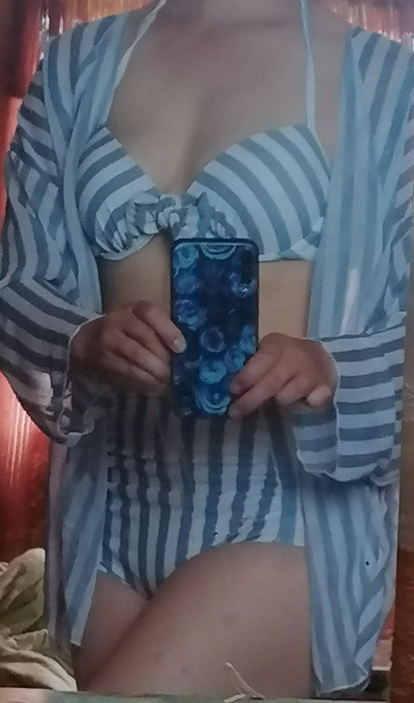 Заказывала на страх и риск! Но, была довольна, доставка быстрая, купальник отличный, на размер 46,заказала XL, смотрится 👌👍!!! 🥰👍Спасибо продавцу.