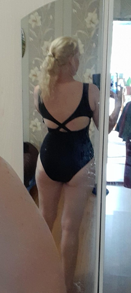 Мне понравился купальник .будьте внимательнее с размером заказала 46-48 ,а на бирке размер 50 .покупала за 840 р.