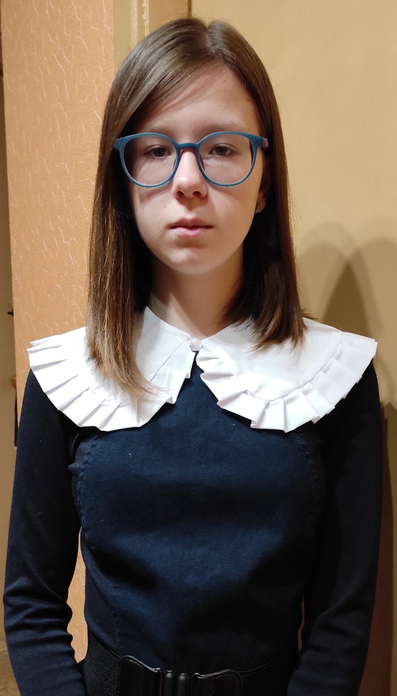 Отличный воротничок!!! Качество пошива очень хорошее и очень удобно, что нет изнаночной стороны и можно одевать не задумываясь где швы. Дочь очень довольна!!! Огромное спасибо производителю, продавцу и WB!!! :)