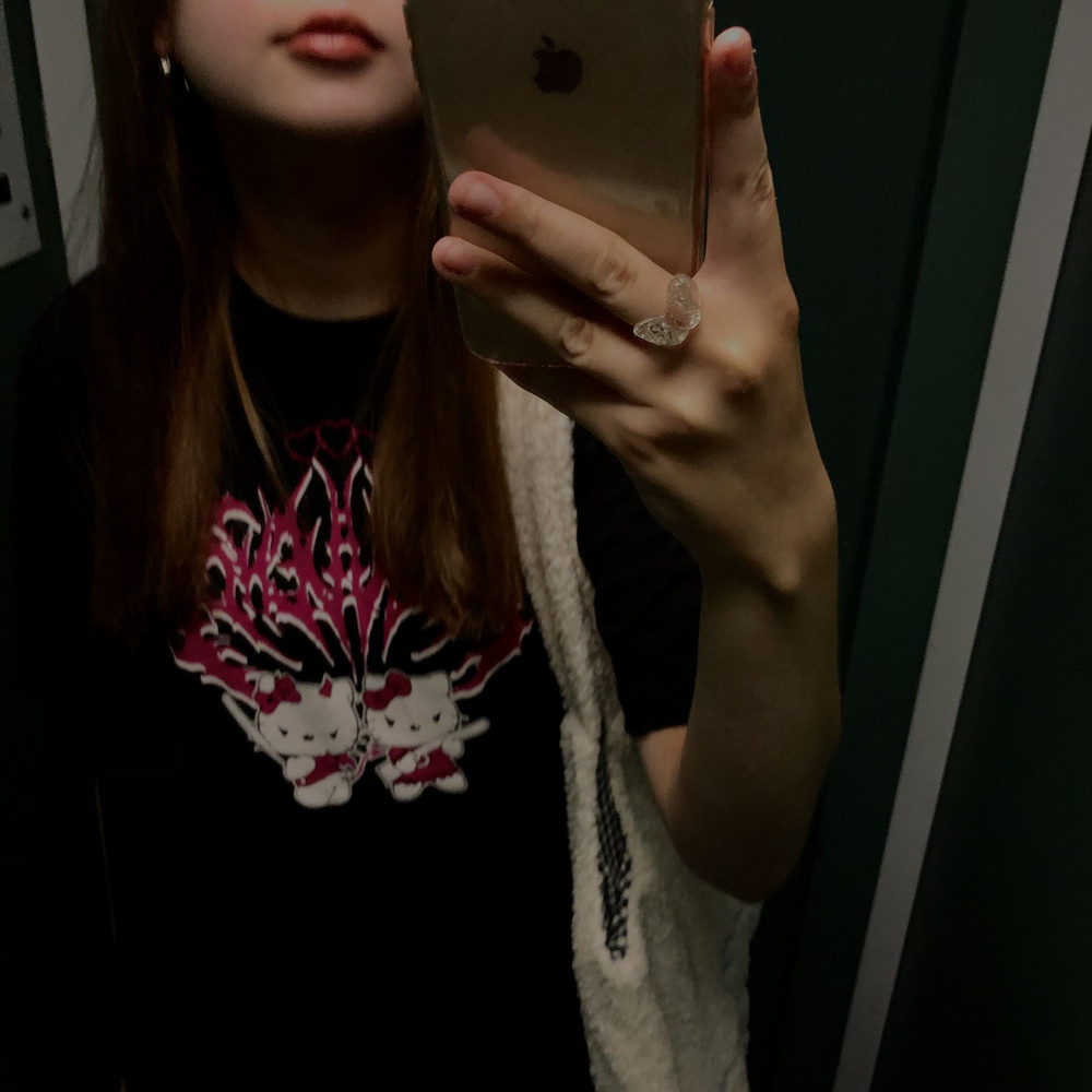 милая футболка, очень длинная