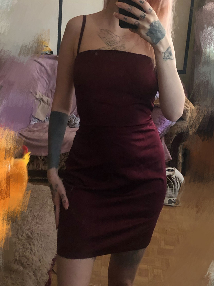 супер платье, ткань приятная, сидит отлично)