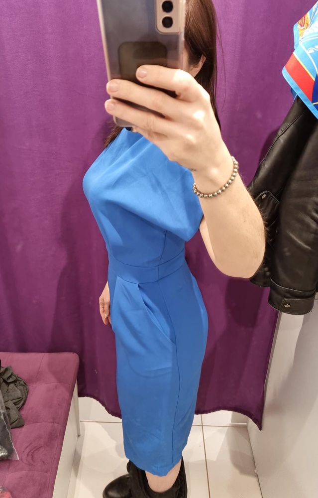 Очень понравилось. Цвет конечно не такой яркий как на фото, но мне понравилось