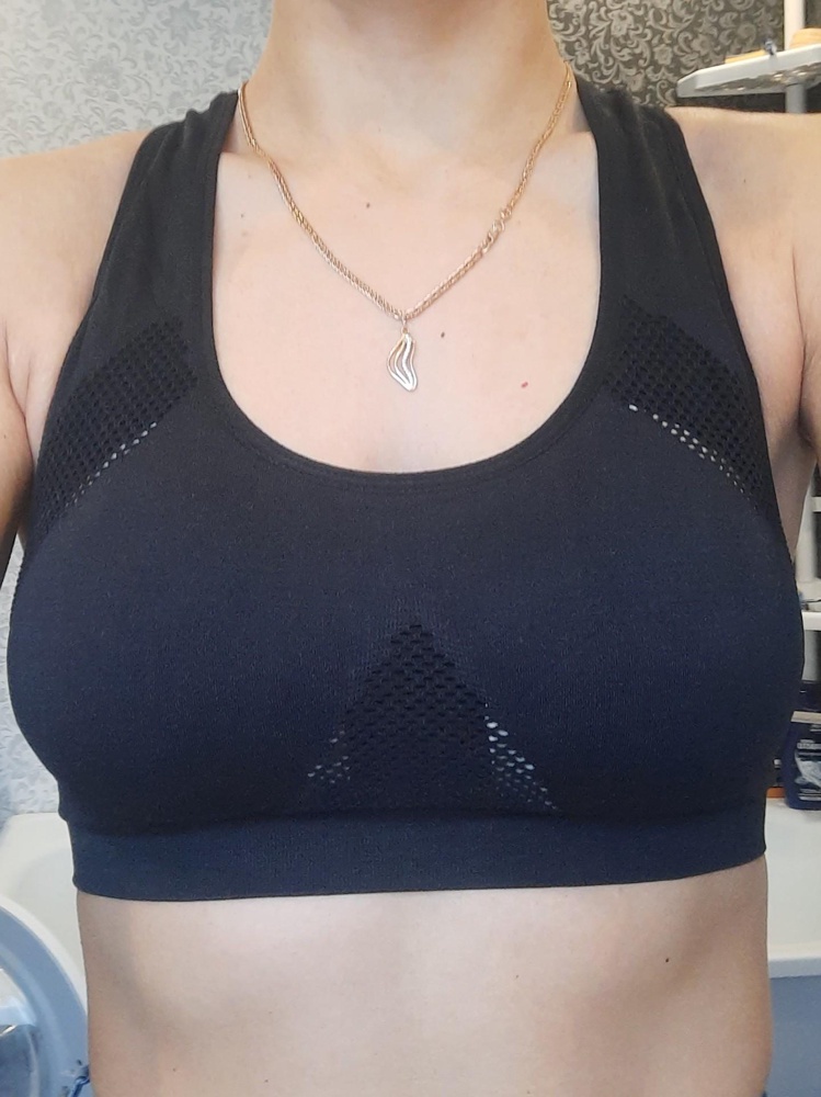 Приятный, мягкий, но белые чашки заменю на черные