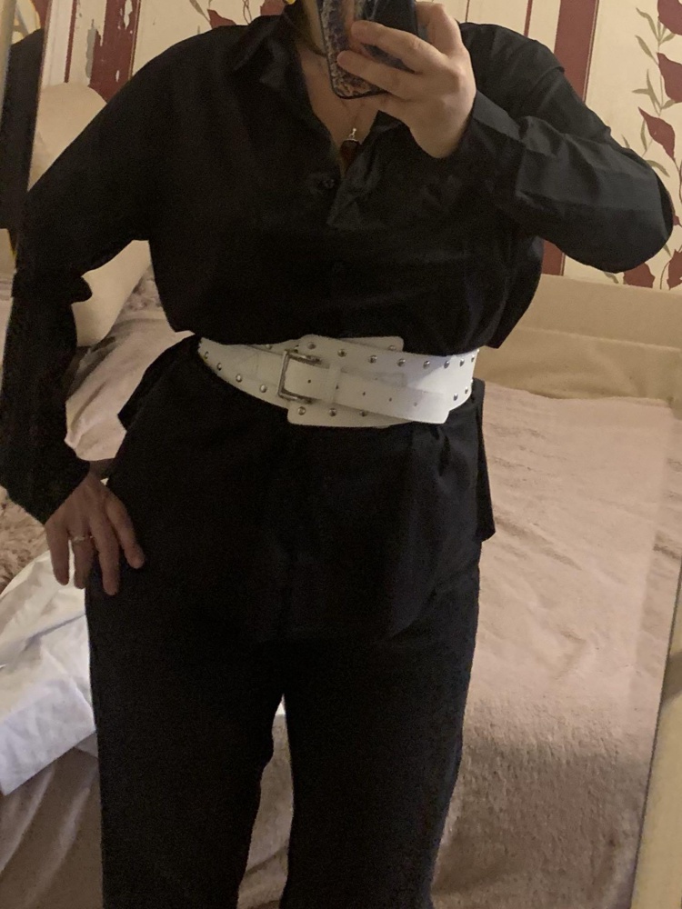 Хорошая рубашка, швы 🧵 ровные и нитки не торчат нигде, упакована хорошо пришла. Села на 48 мой , как я и хотела. Спасибо 