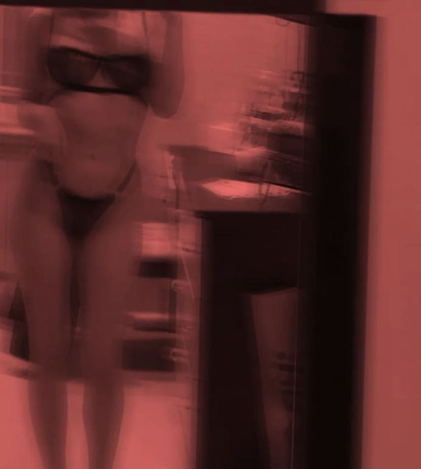 Комплект просто шикарный, по размеру все подошло. Качество отличное, думаю может ещё белый цвет заказать 