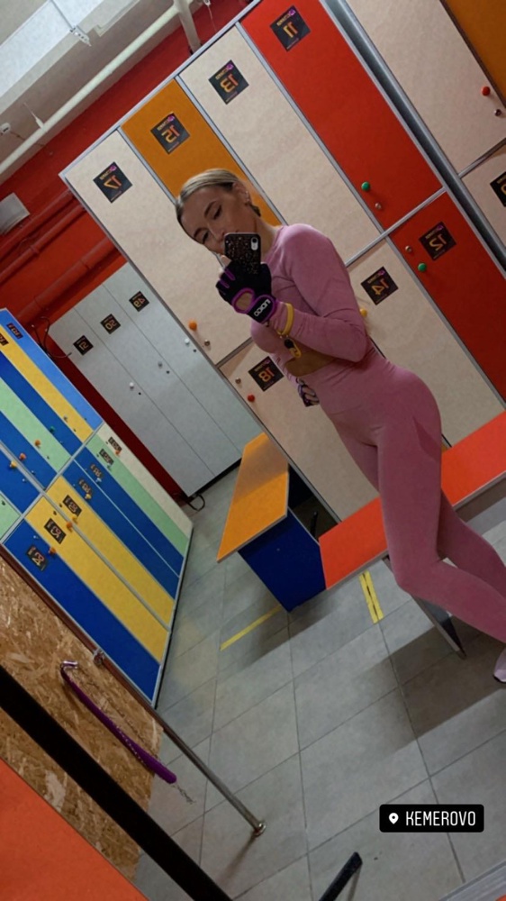 Сел отлично) очень удобный👍👍👍