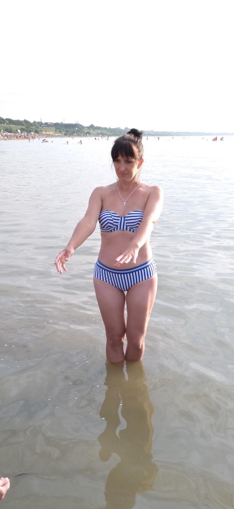 Он суперский! Влюбилась сразу! Не пожалела ни на миг. В размер. Яркий. Уютный. Спасибо любимому магазину.