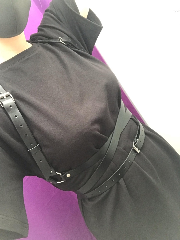 Мне очень понравилось, советую.