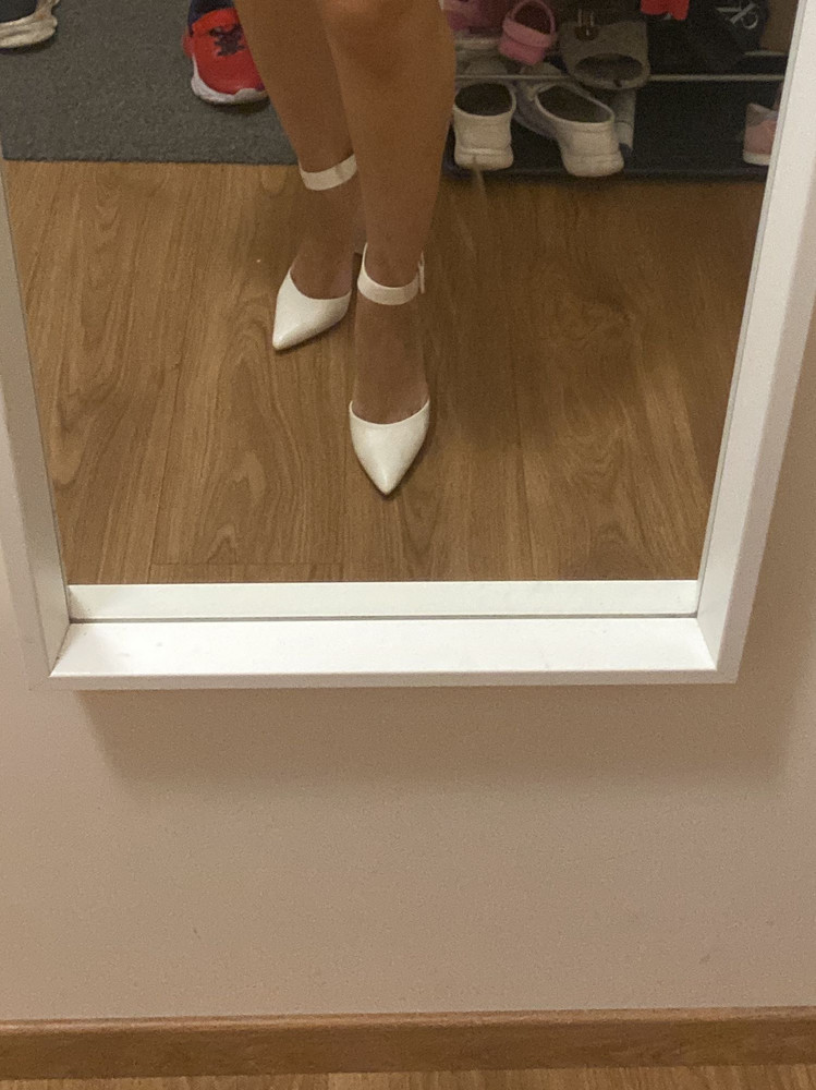 Туфли классные идут размер в размер👍