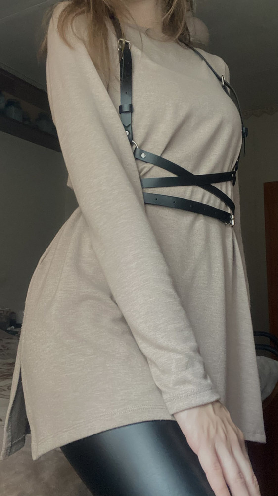 Рекомендую к покупке. На талию 63 см выглядит как-то так)