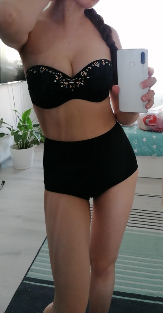 Брала S и М на свои от 70 об 94, оставила М, так как сидят не передавливая, не люблю это дело)) хорошие плавки