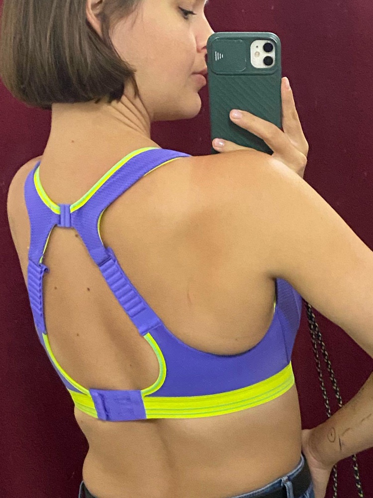 Отличный качественный лиф. После операции необходима жесткая поддержка. Перемерила тысячу бюстов разных фирм. Этот подошел идеально, еще и неожиданно за такую приятную цену. Рекомендую и возьму еще.