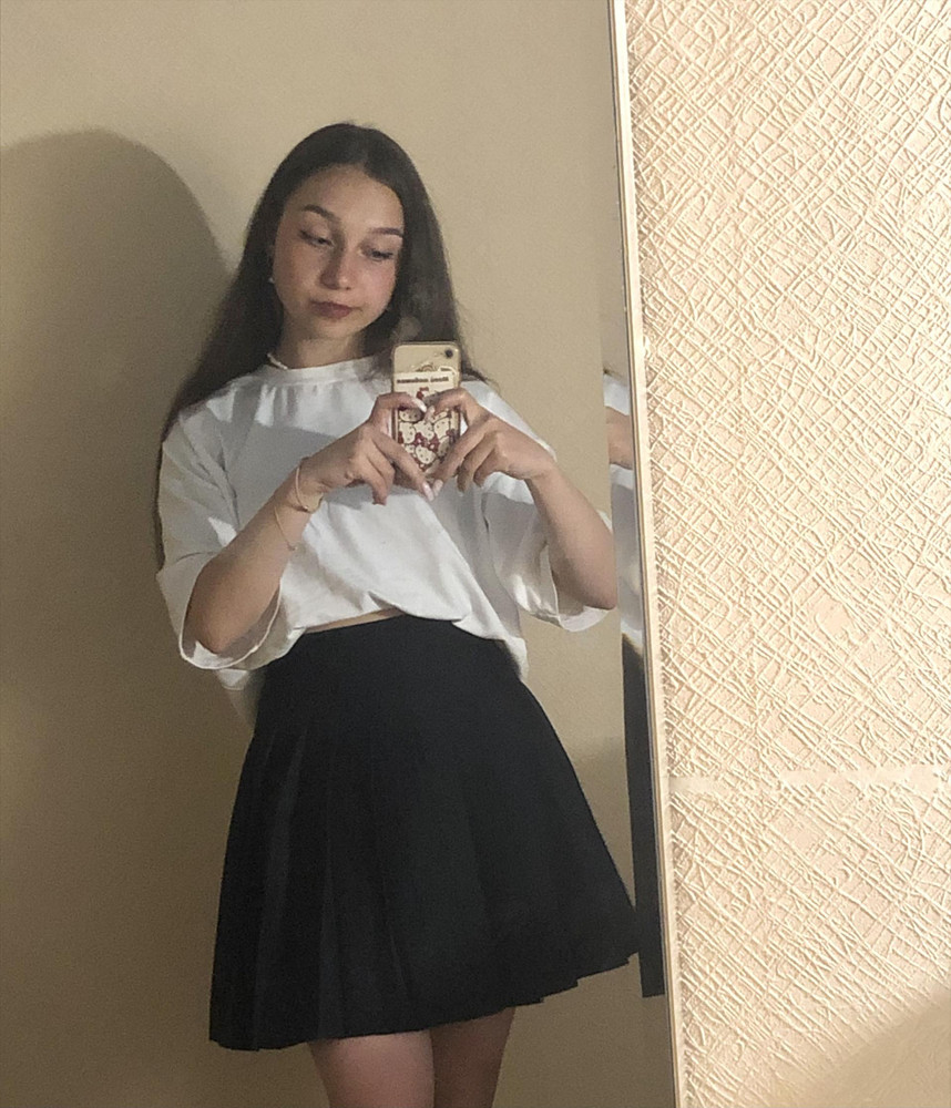 отличная юбка!! 💌на талии сидит идеально, советую!