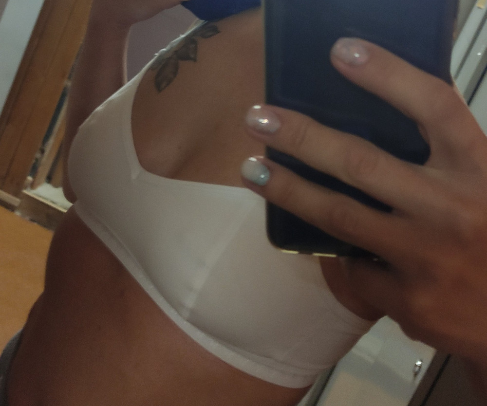 Отличный,заказала ещё чёрный и бежевый👍