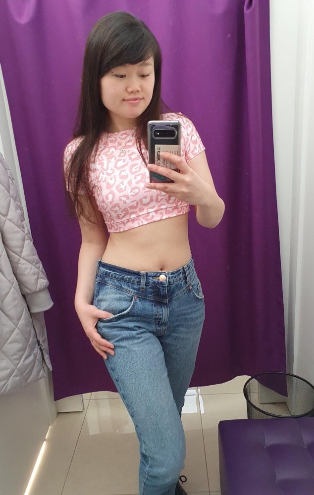 Очень понравилась! Брала для танцев.  Качество хорошее. Брала м, мои параметры: ОГ 91, ОТ 61